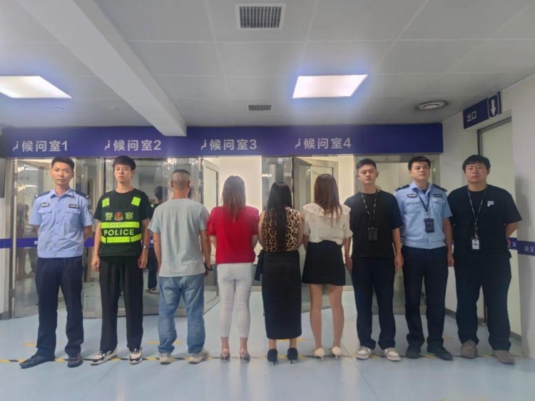 挂羊头卖狗肉为客人提供色情服务赣州一沐足店被查警方：当场抓获4人传唤店主